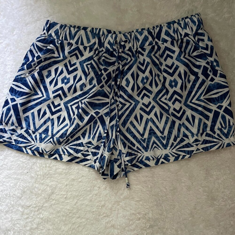 Silky flowy blue and white patterned shorts
